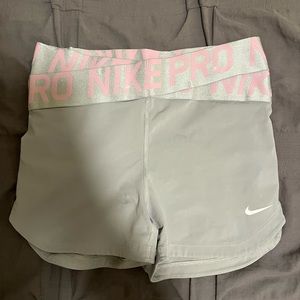 Gray nike pros